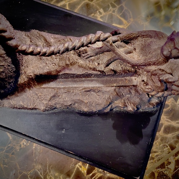 Gorilla pulling baby gorillas Card Holder - Picture 7 of 7